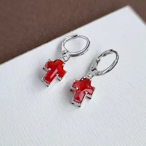 Серьги "Крестик" с камнем, покрытие цвет серебро, цвет красный, арт.706.307
