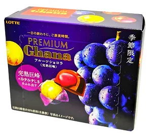 Шоколад ГАНА Премиум с начинкой из винограда "Спелый Кёхо", Lotte 65г, 1/6/72