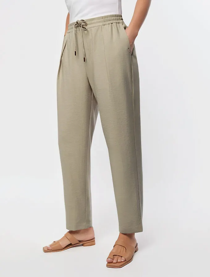 Vilatte Брюки. Цвет: св.оливковый