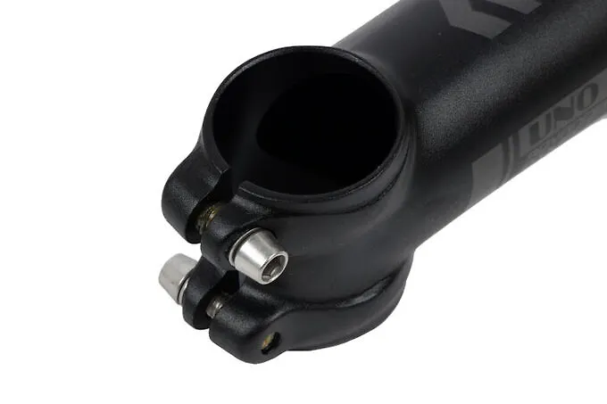 Вынос UNO AS105 ультра легкий.  31,8 мм. подъем 7 ° .черный (120 мм)